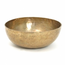 Singing Bowl Tibetan 1950-2051 grams (With Free Medium Beater & Cushion)